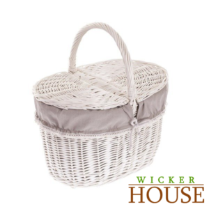 SHABBY CHIC WICKER PICNIC BASKET LINED
